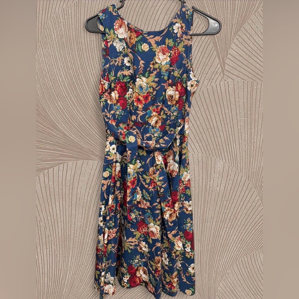 Floral Sleeveless Dress
